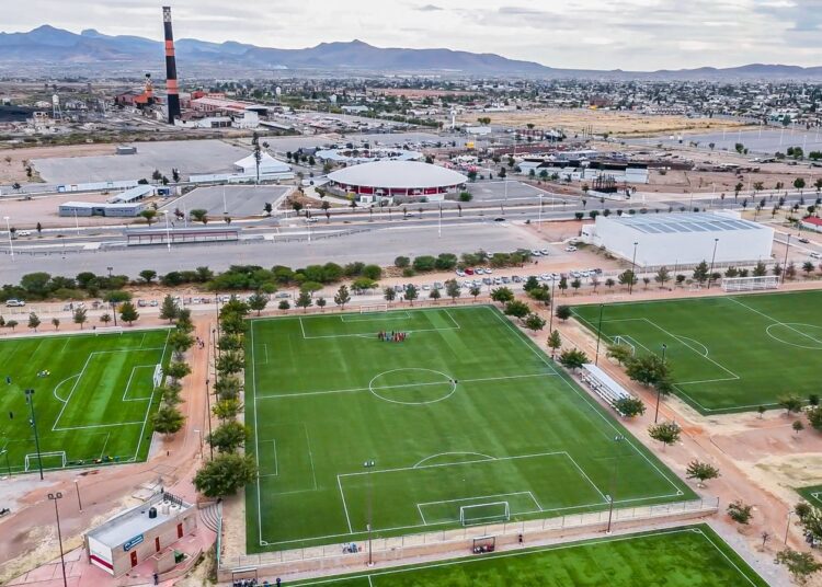 Inauguran obras de renovación en la Deportiva Sur Canal 44 Chihuahua