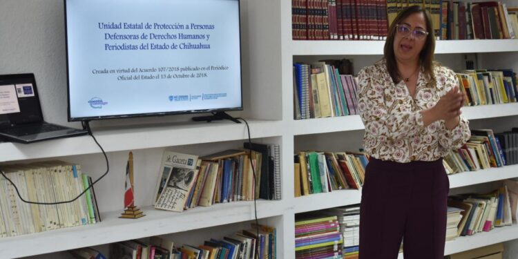 Difunden mecanismos de protección para personas defensoras