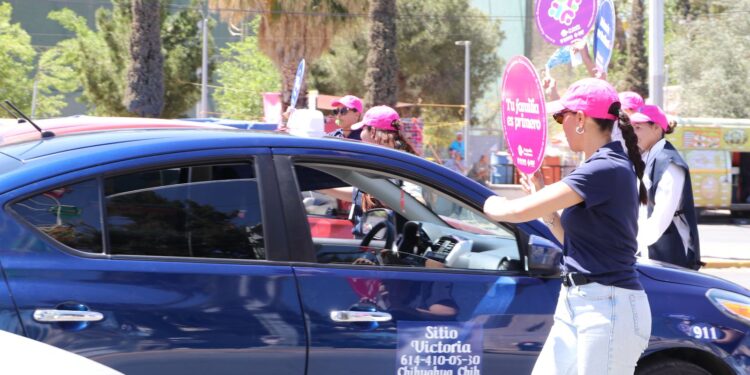 Familias disfrutan domingo familiar en el parque ‘El Colibrí’