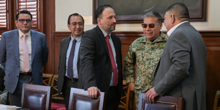 Autoridades revisan estrategias de seguridad en Chihuahua