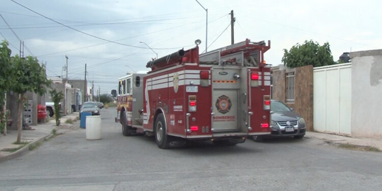 Colapsa cimbra en construcción en el norte de la ciudad