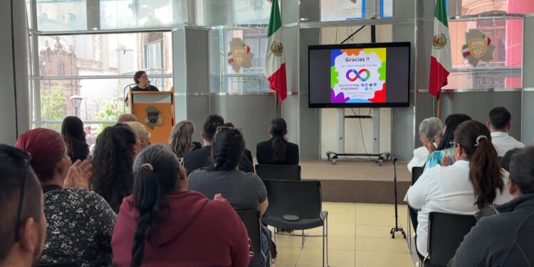 Conmemoran el Día Mundial de Concienciación sobre el Autismo en el Congreso