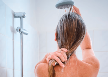 Bañarse sí tiene instrucciones y posiblemente lo has estado haciendo mal