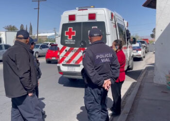 Adulto mayor se cae y sufre lesión en la cabeza en la colonia Dale