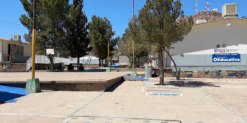 Aprueban prohibición de comida chatarra en escuelas