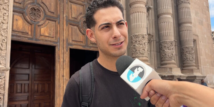 Creyentes conmemoran el Viernes Santo con ayuno de carne