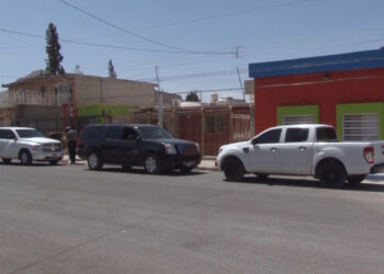 Aseguran camioneta con reporte de robo en la colonia Dale