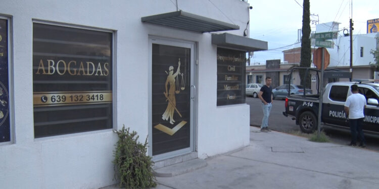 Denuncian presunto fraude por parte de abogada en Delicias