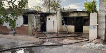 Queman vivienda tras “ver fantasmas” en la colonia Francisco Villa