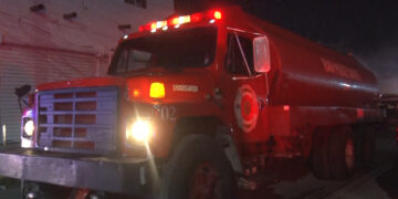 Fuga de gas causa flamazo en vivienda