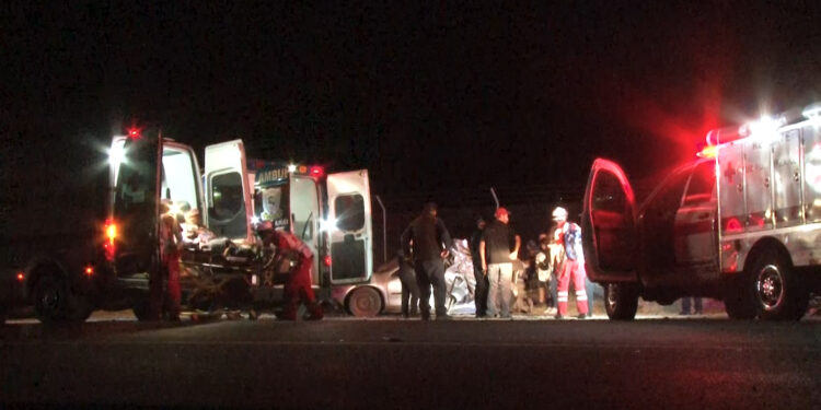 Muere bebé de cuatro meses en choque múltiple en Cuauhtémoc