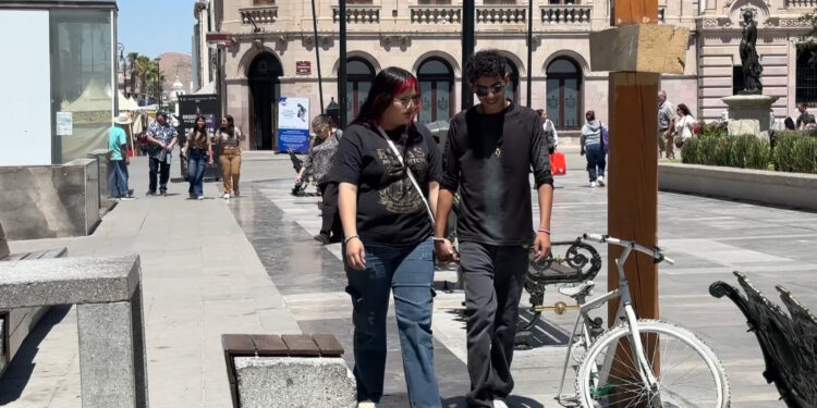 Alertan por riesgo de grooming en redes sociales y videojuegos