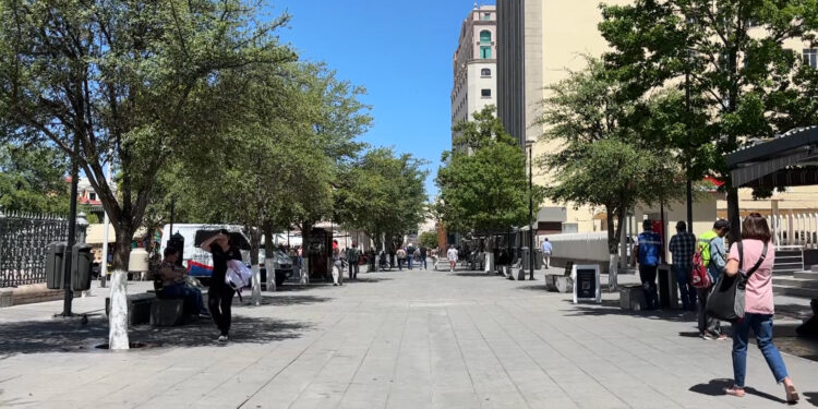 Chihuahuenses aprovechan Semana Santa con diversos planes