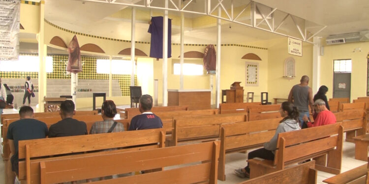 Realizan caminata de fe hacia San Judas Tadeo