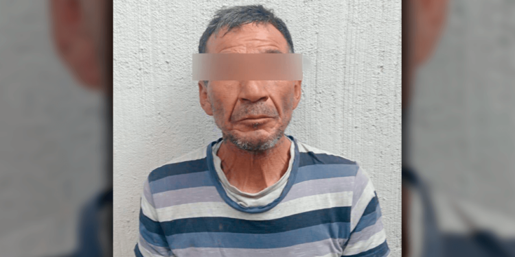 Detienen a sujeto con cristal en calles de Parral