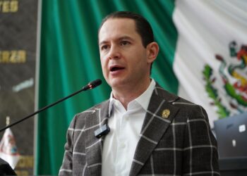 Diputado del PRI va por la certificación de servicios turísticos