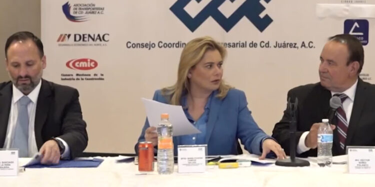 Se reunió Maru Campos con empresarios en Juárez