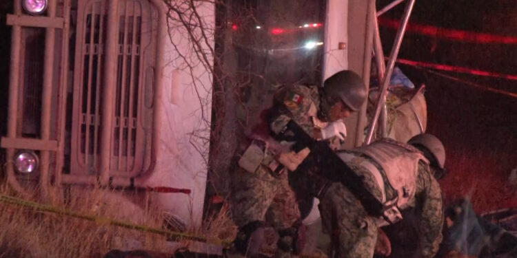 Un militar muerto y cinco heridos tras volcadura