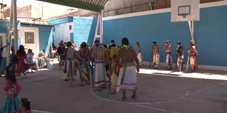 Realizan en El Oasis la Quema de Judas