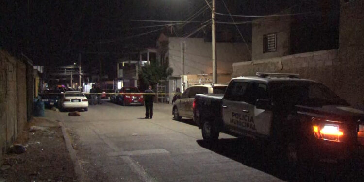 Dan “tiro de gracia” a mujer en la Ponce de León