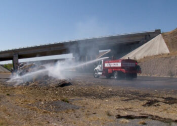 Arde remolque en carretera Cuauhtémoc–Chihuahua