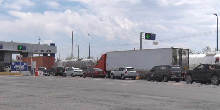 Turistas comienzan a llegar a la región centro-sur por Semana Santa