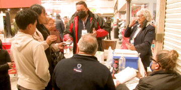 Activan puntos de vacunación por sarampión