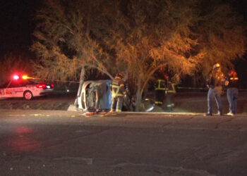 Volcadura deja una persona sin vida en el Lombardo Toledano