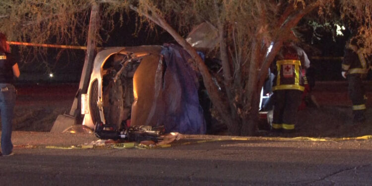 Volcadura deja una persona sin vida en el Lombardo Toledano