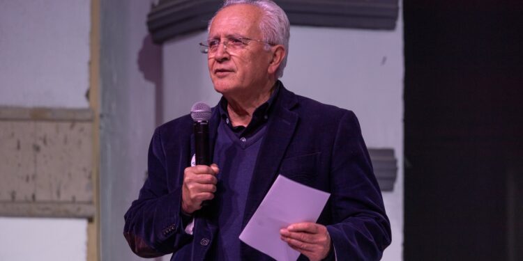 Entregan becas académicas a 780 estudiantes en situación vulnerable en Cuauhtémoc