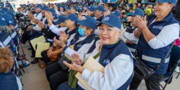 Gobierno Municipal capacita a abuelos en el programa “Abuelo Policía 2025”