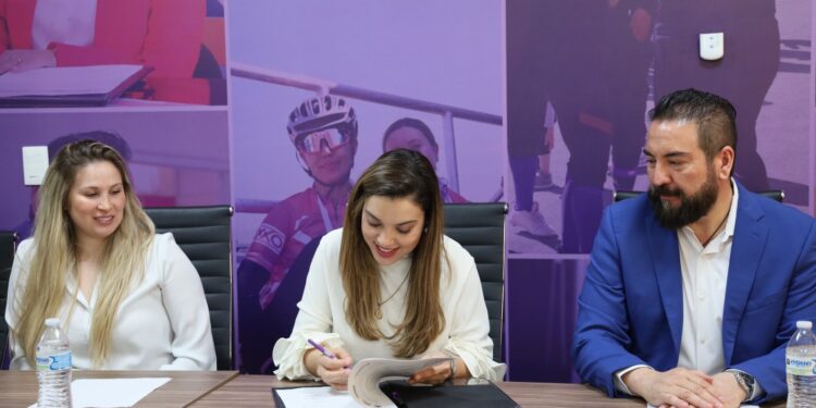 Gobierno Municipal y CMIC firman convenio para impulsar a las mujeres en la construcción