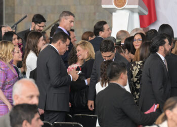 Gobernadora de Chihuahua respalda plan económico de Sheinbaum