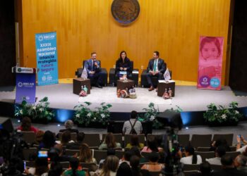 Chihuahua presenta políticas públicas exitosas en la protección de la niñez