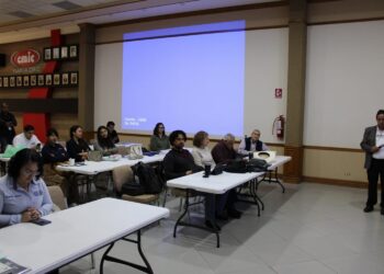 Trabaja Municipio en la Certificación de Planos Catastrales