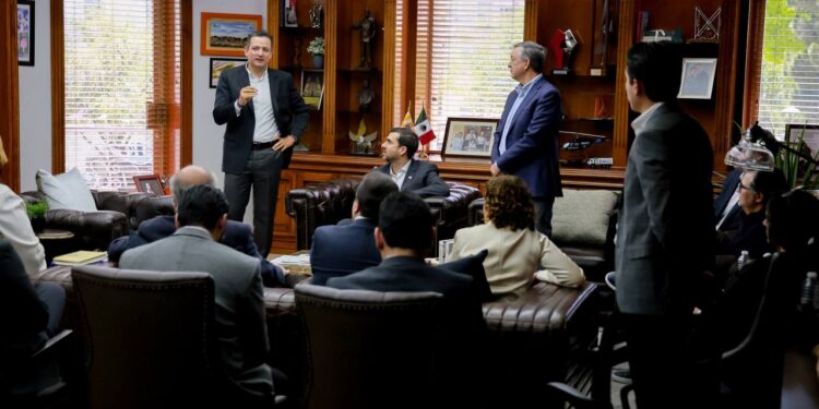 Se reúne Marco Bonilla con director del Tecnológico de Monterrey