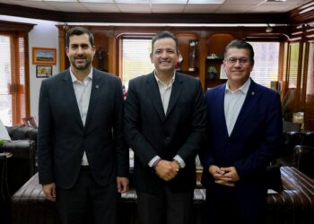 Se reúne Marco Bonilla con director del Tecnológico de Monterrey