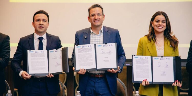 Firma Alcalde convenio con la Secretaría Ejecutiva del Sistema Estatal Anticorrupción