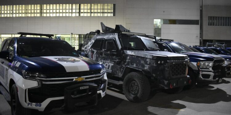 Operativos interinstitucionales detiene a 5, asegurandoles armas, droga, dinero y vehículos