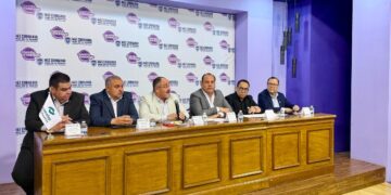 Exponen planteles del Conalep su oferta educativa