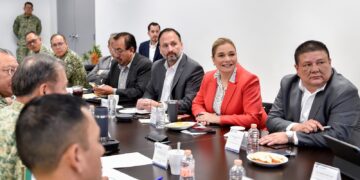 Acuerdan reforzar campañas de prevención del delito y adicciones en Juárez