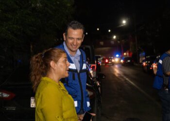 Recorre Marco Bonilla calles de Jardines del Saucito