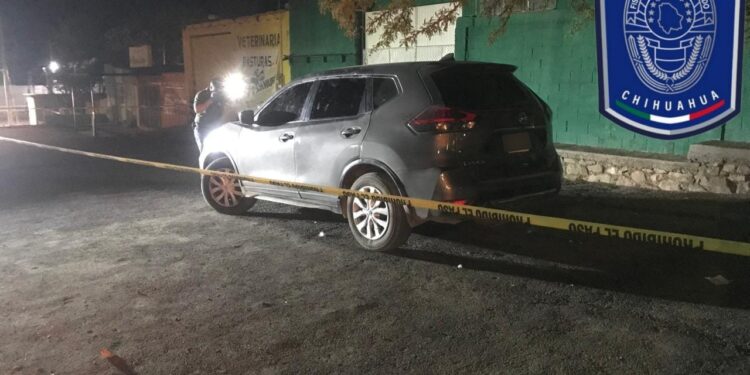 Encuentran vehículo utilizado en robo a camión de pasajeros