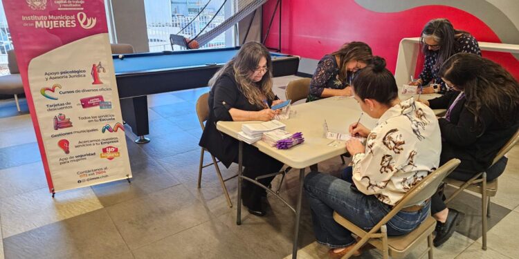 Lleva Gobierno Municipal pláticas de prevención a centros de trabajo