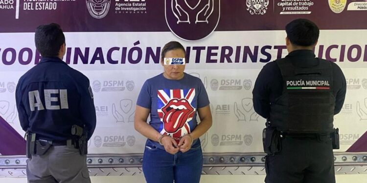 Detienen a mujer por simular robo con violencia en plaza Saucito