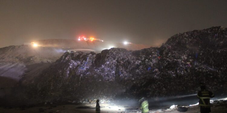 Bajo control el incendio en el Relleno Sanitario