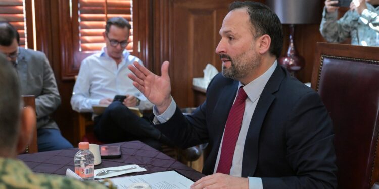 Coordinan esfuerzos ante incendios forestales y operativo de Semana Santa