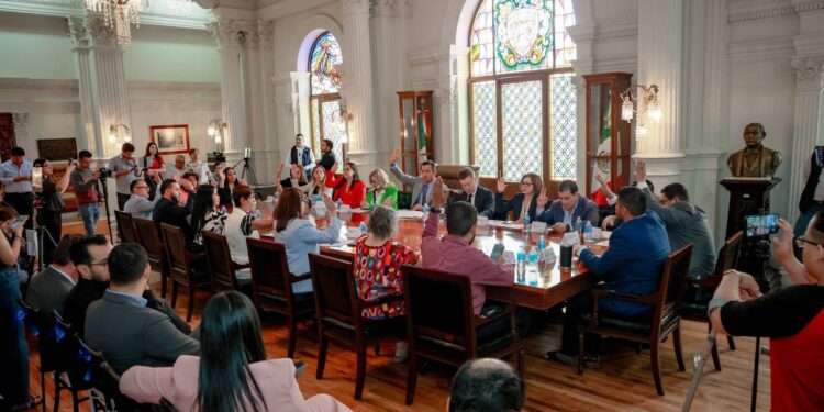 Presentan iniciativa para incrementar sanciones por ganado suelto en la capital