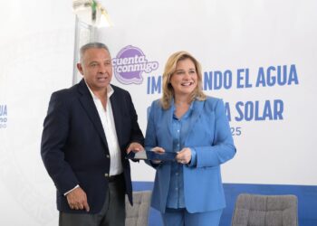 Instalan paneles solares para mejorar acceso al agua en Ciudad Juárez