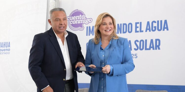 Instalan paneles solares para mejorar acceso al agua en Ciudad Juárez